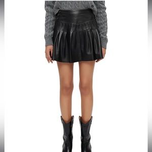 MAJE BUTTERY SOFT LEATHER MINI SKIRT. BRAND NEW W/O TAGS